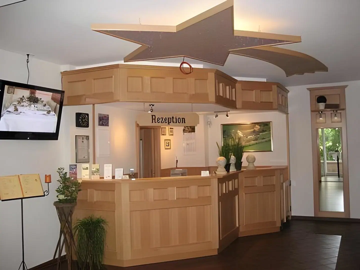 Ripken LOUNGE_LOBBY