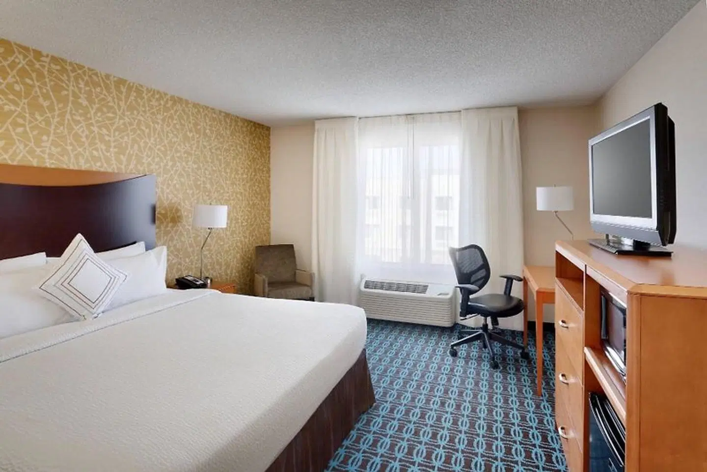 Spark by Hilton Salt Lake City Airport ROOM_EXAMPLE