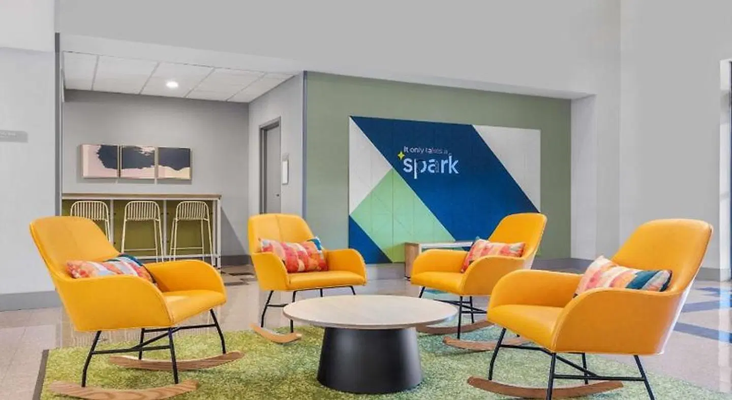 Spark by Hilton Winchester LOUNGE_LOBBY