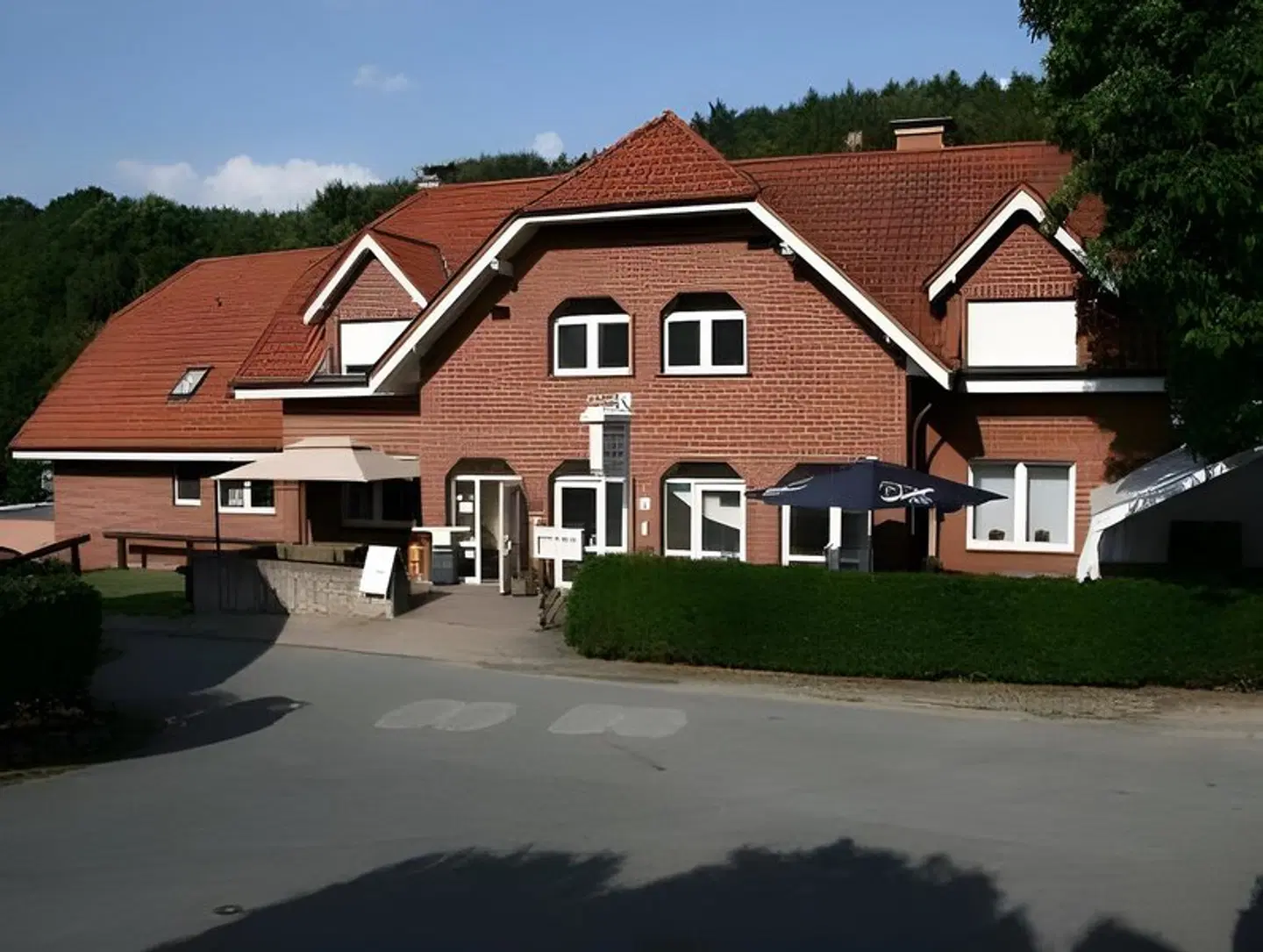 Schadde EXTERIOR
