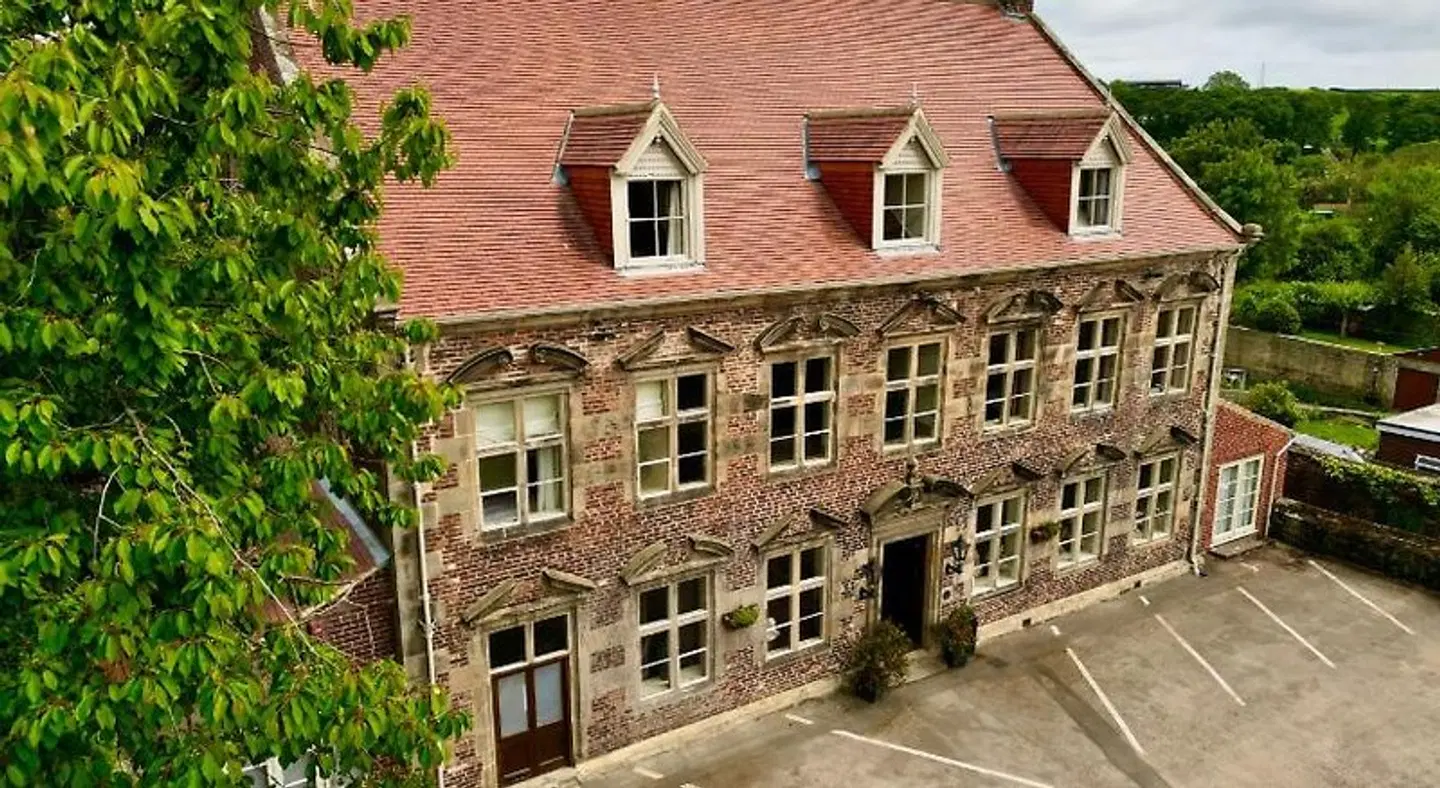 Ruswarp Hall EXTERIOR