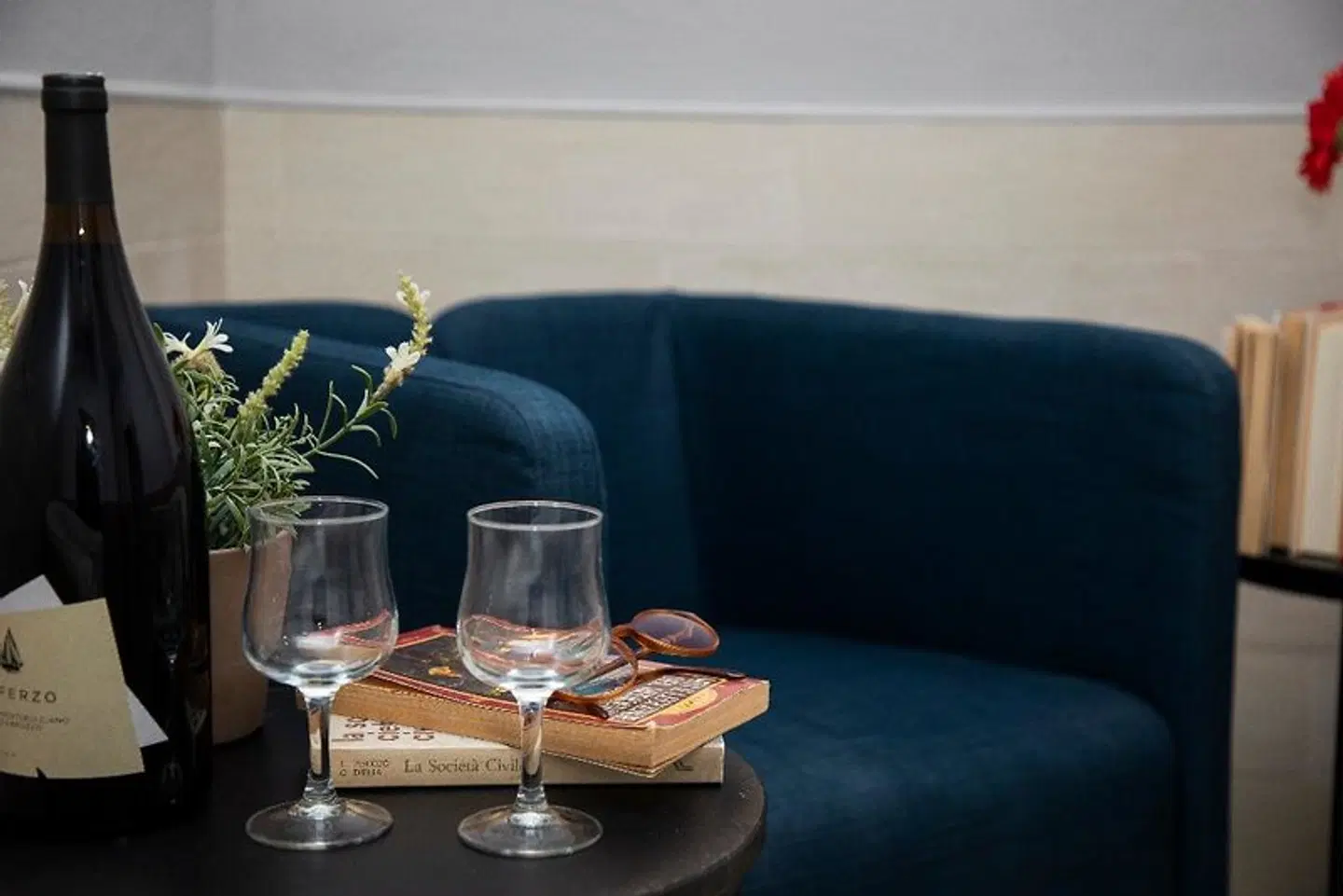 H22 Hotel Restaurant