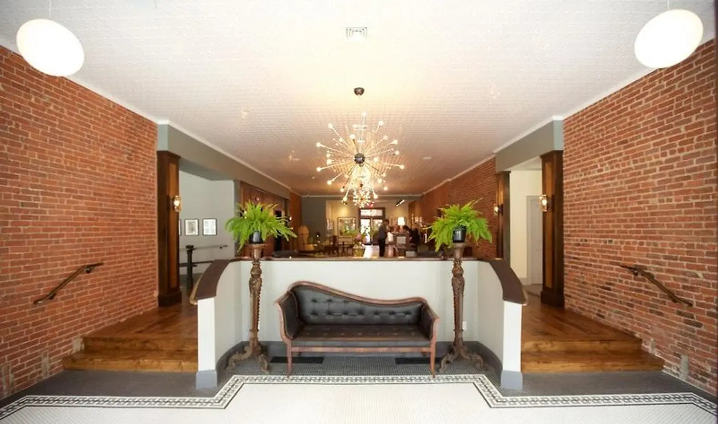on North LOUNGE_LOBBY