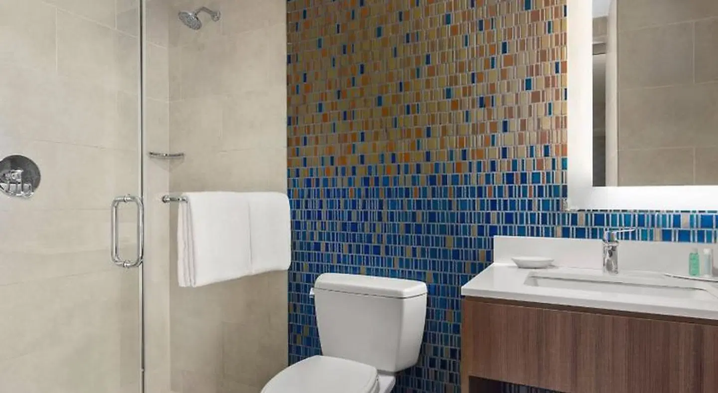 Courtyard by Marriott New York Manhattan/Chelsea Badezimmer