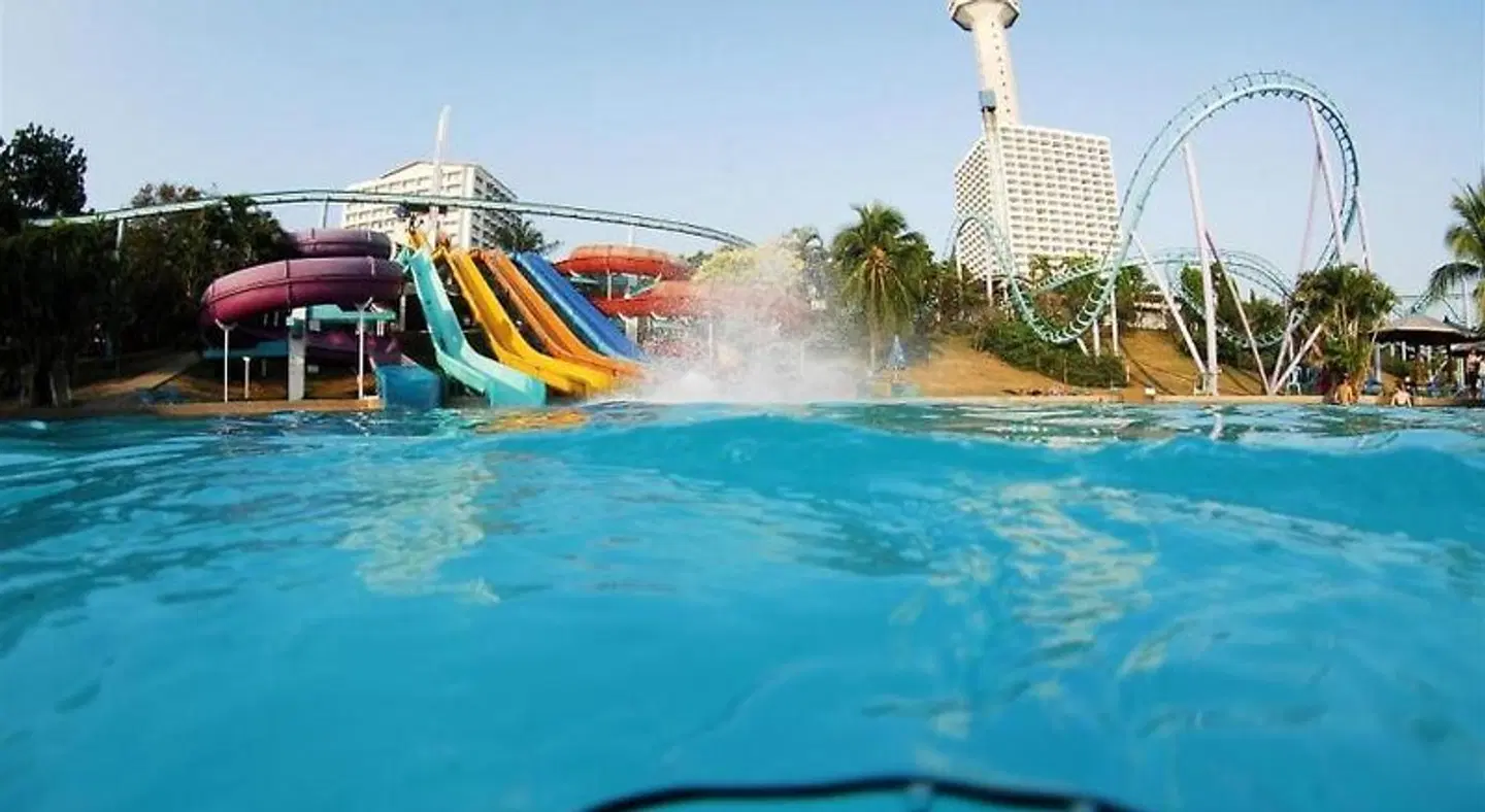 VC Hotel (SHA Extra Plus) OUTDOOR_POOL