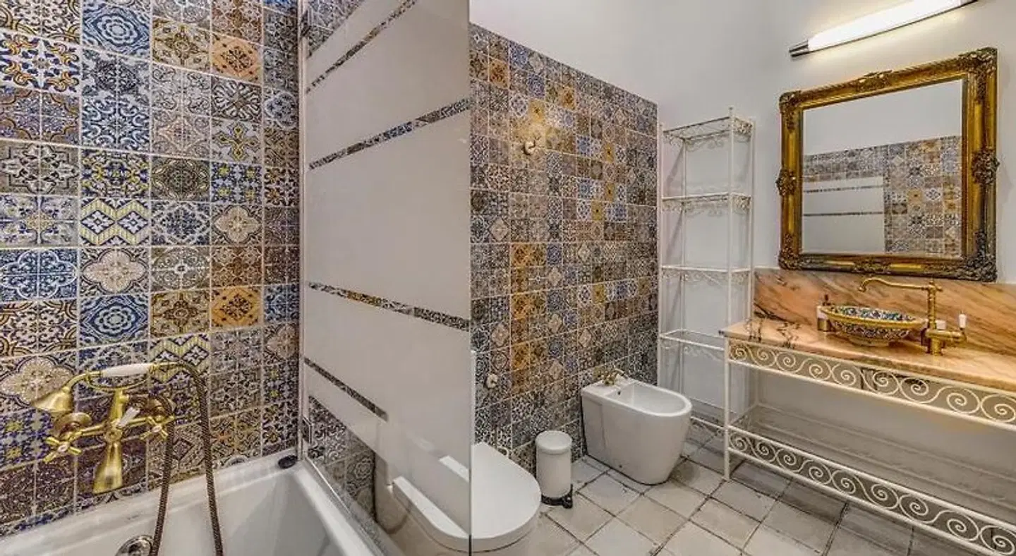 Mosaiko 5 Suites Badezimmer