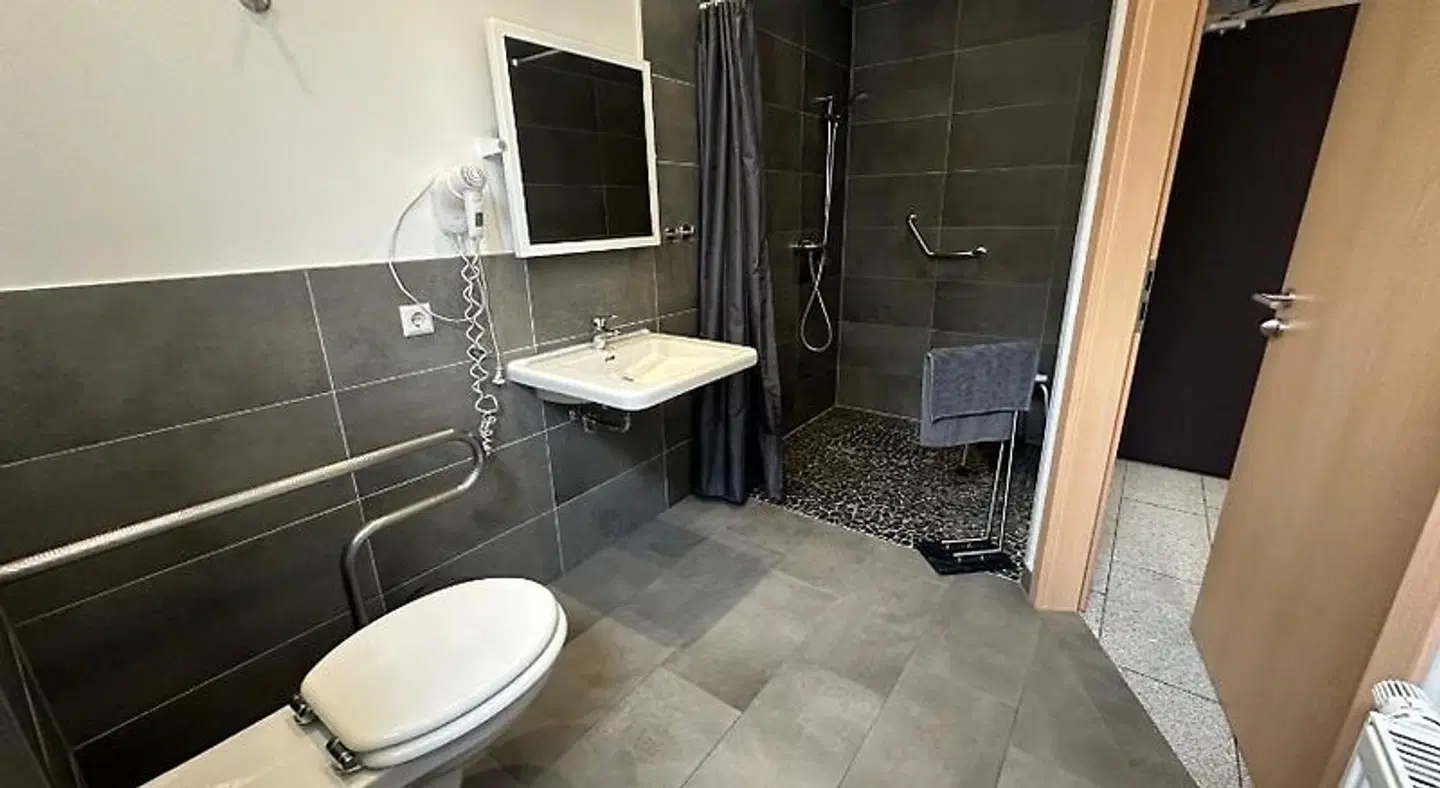 Nella Parkhotel Badezimmer