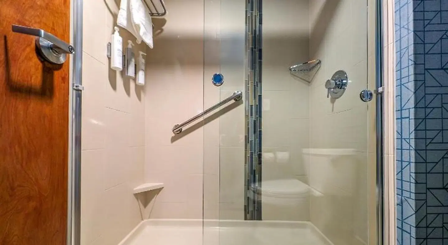 Homewood Suites by Hilton Oklahoma City Airport Badezimmer