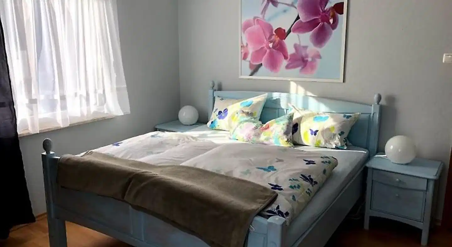 Hotel garni Zum Adenauer Forst Wohnbeispiel