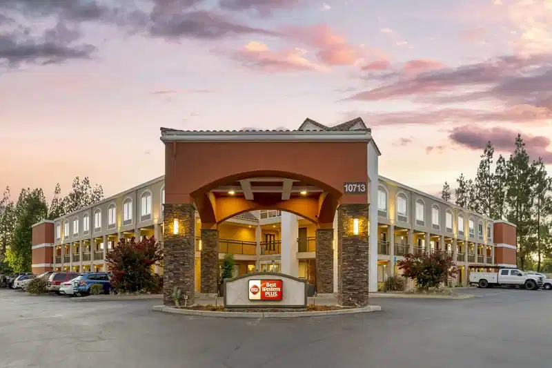 Best Western PLUS Rancho Cordova Inn – Hotelfoto