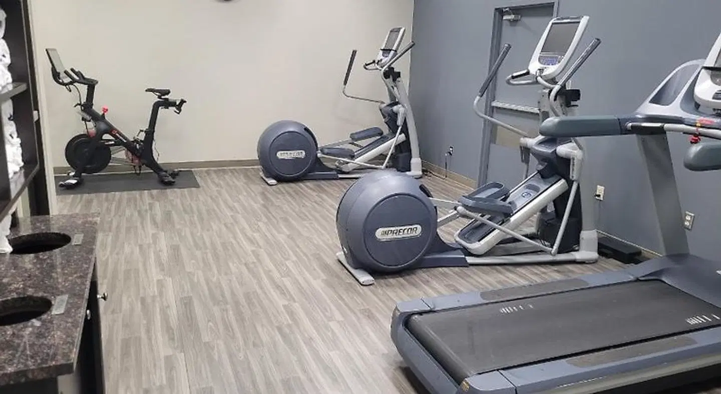 DoubleTree by Hilton Springfield SPORTS_AND_LEISURE