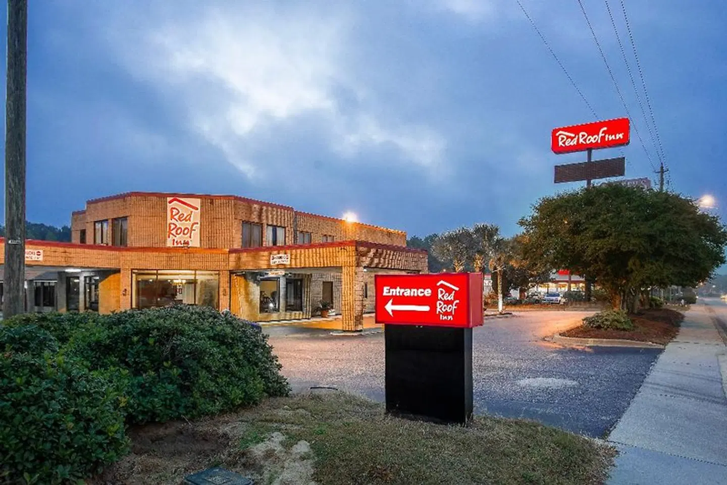 Red Roof Inn Dillon EXTERIOR