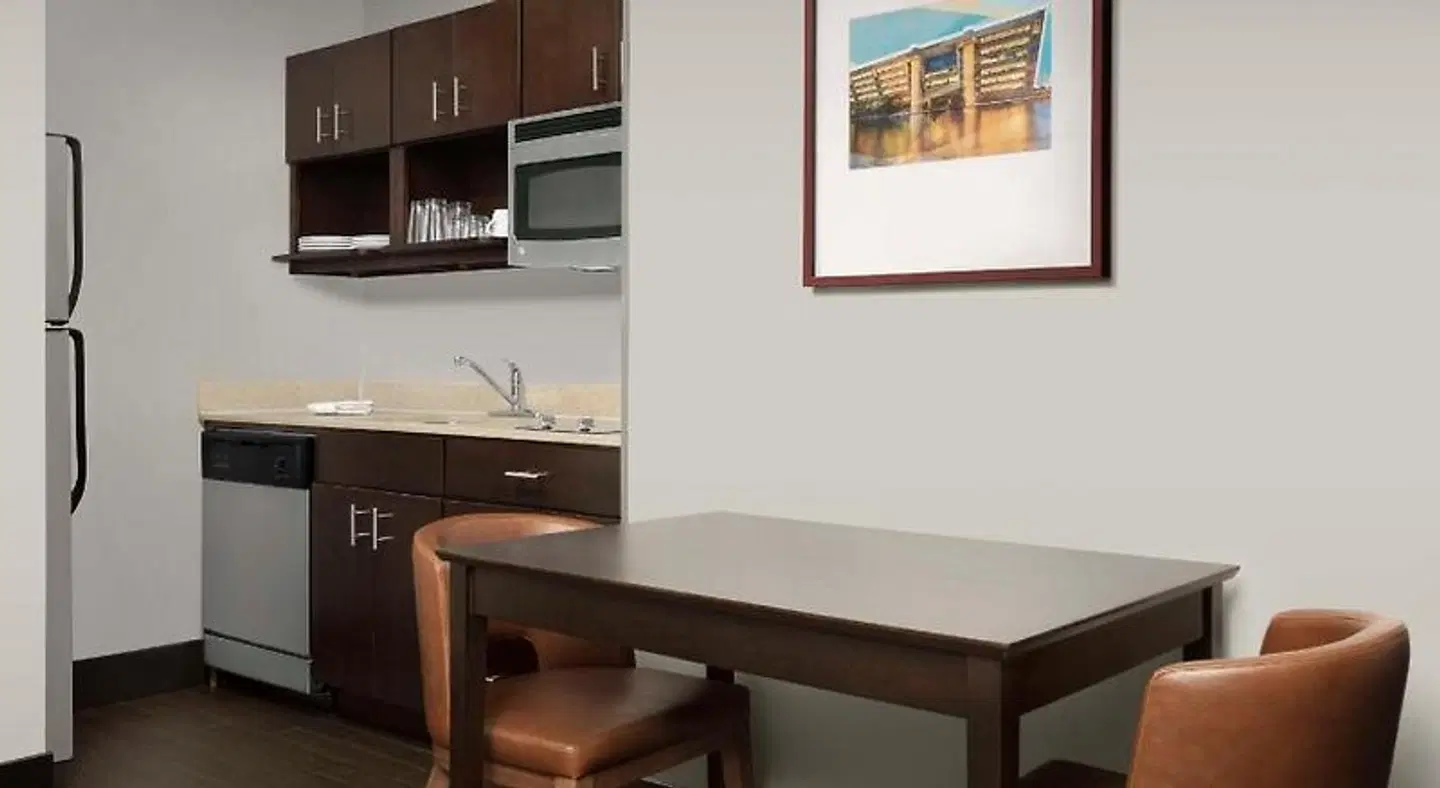 Homewood Suites by Hilton Dallas Downtown, TX ROOM_EXAMPLE