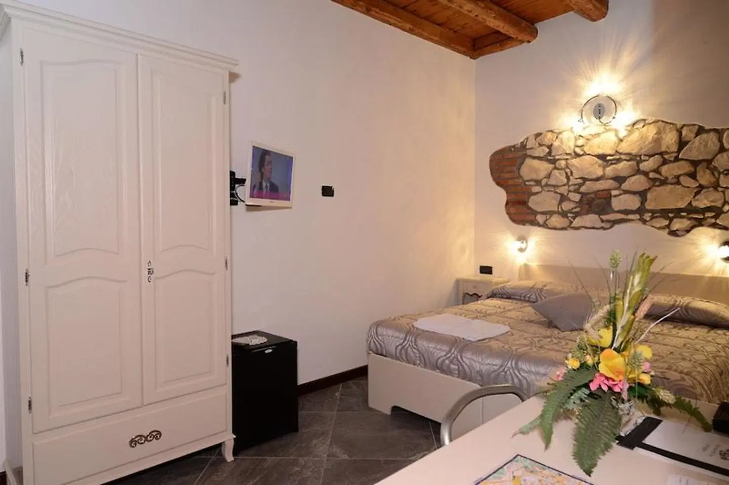 CQ Rooms Verona ROOM_EXAMPLE