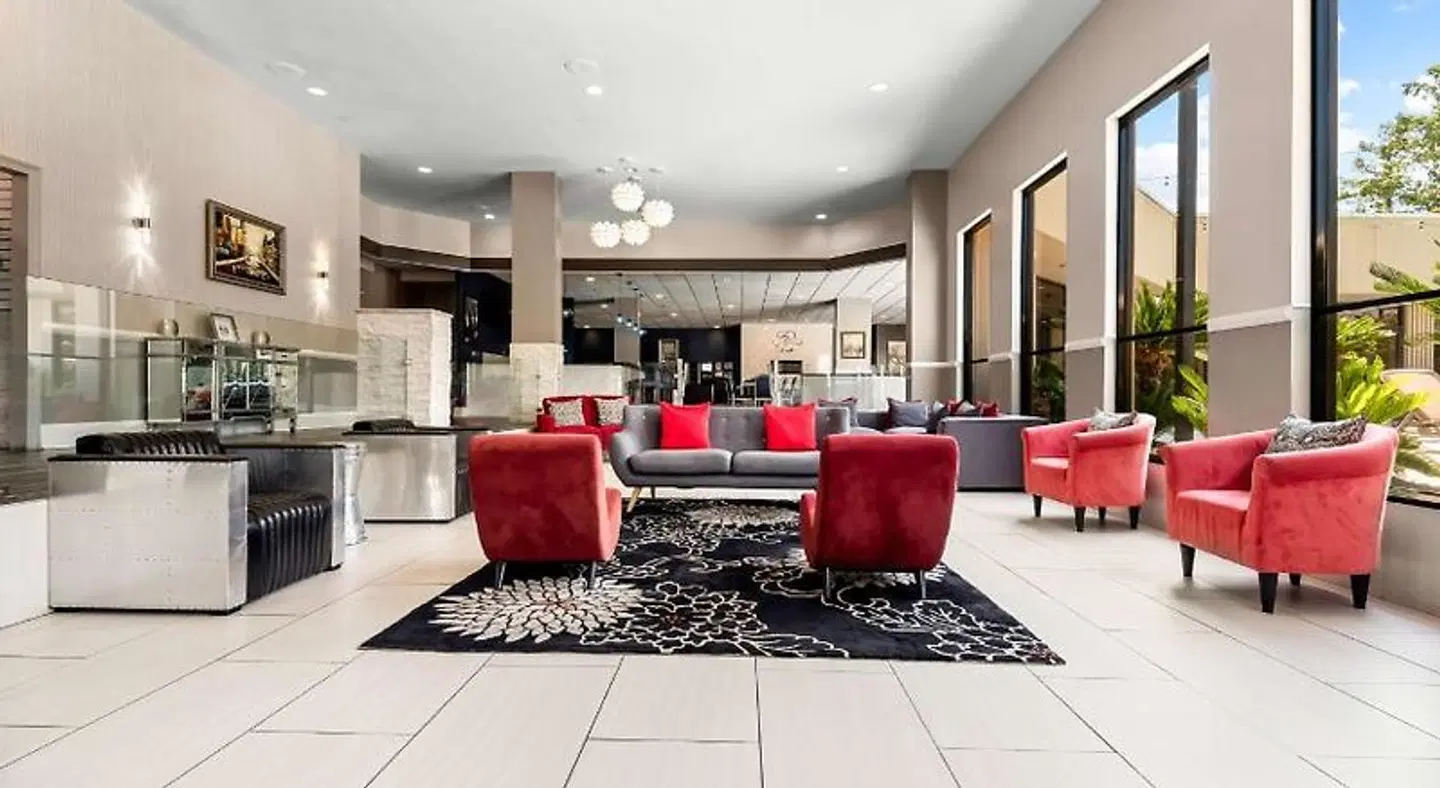 Magnolia Bluffs Casino Hotel, BW Premier Collection LOUNGE_LOBBY