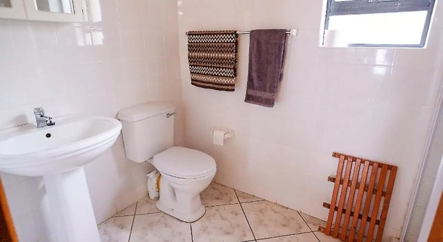 Lake St Lucia Villas Badezimmer