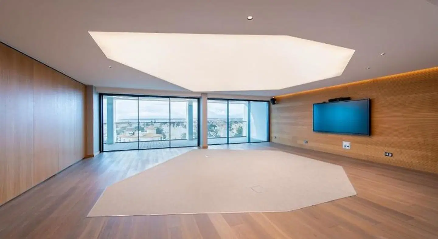 W Algarve Hotel & Residences Hallenbad