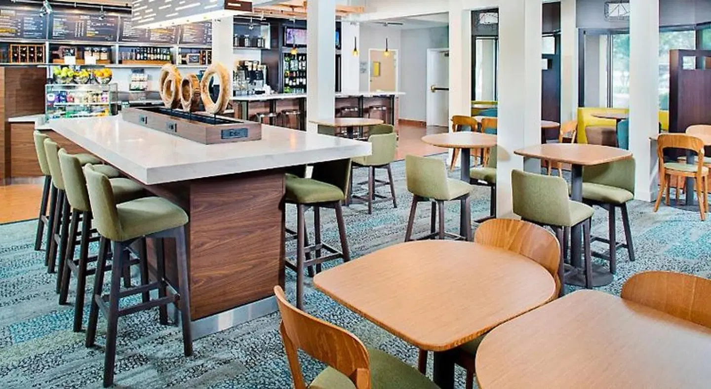 Courtyard by Marriott Tucson Williams Centre Bar