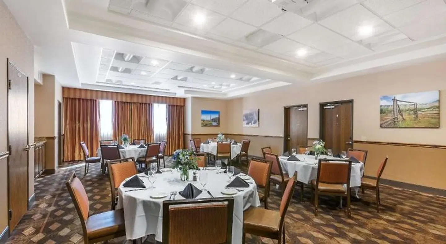 Best Western Premier Ivy Inn & Suites Restaurant