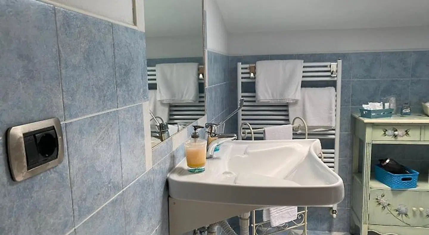B&B Torre in Langa Badezimmer