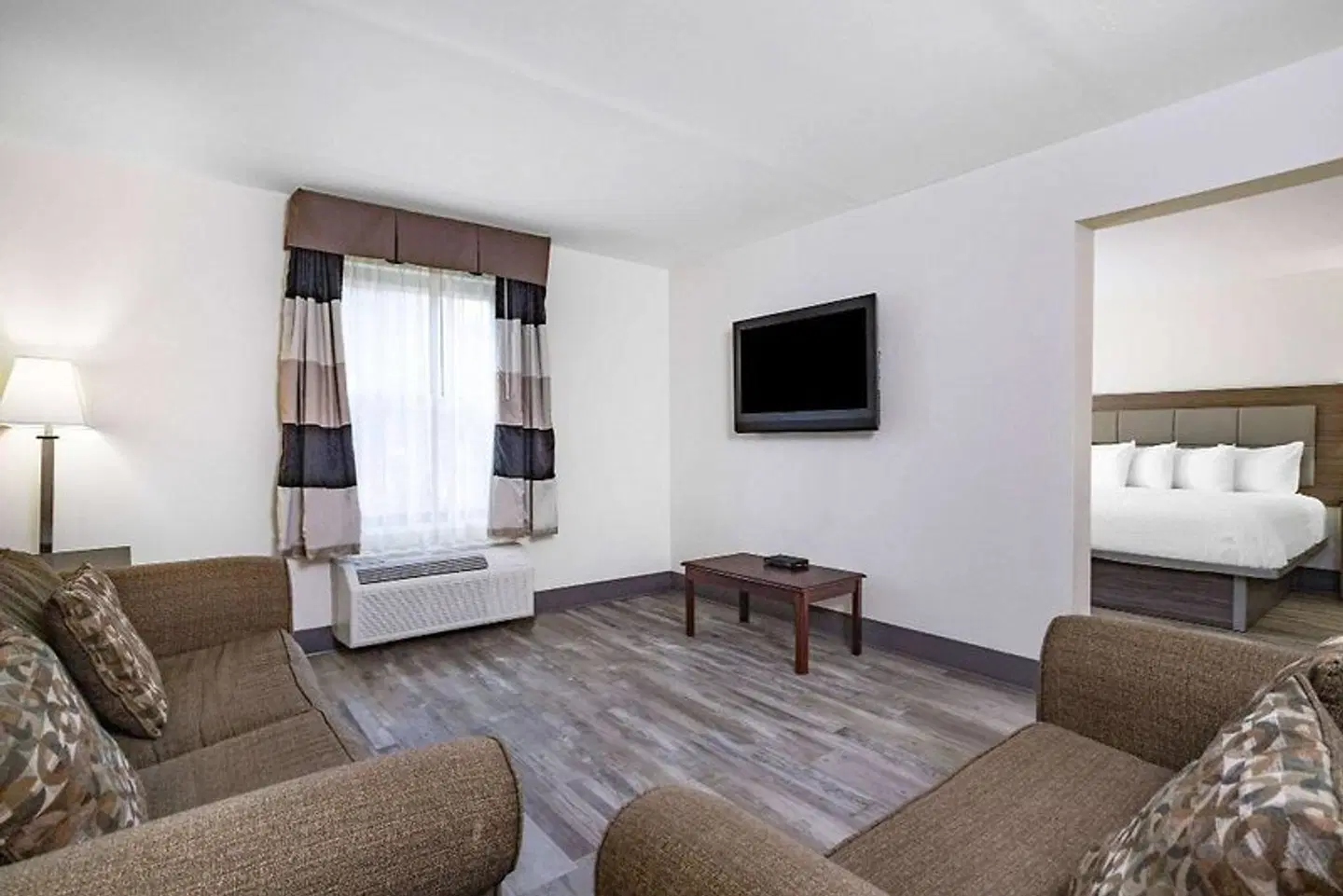 Ramada Hendersonville ROOM_EXAMPLE