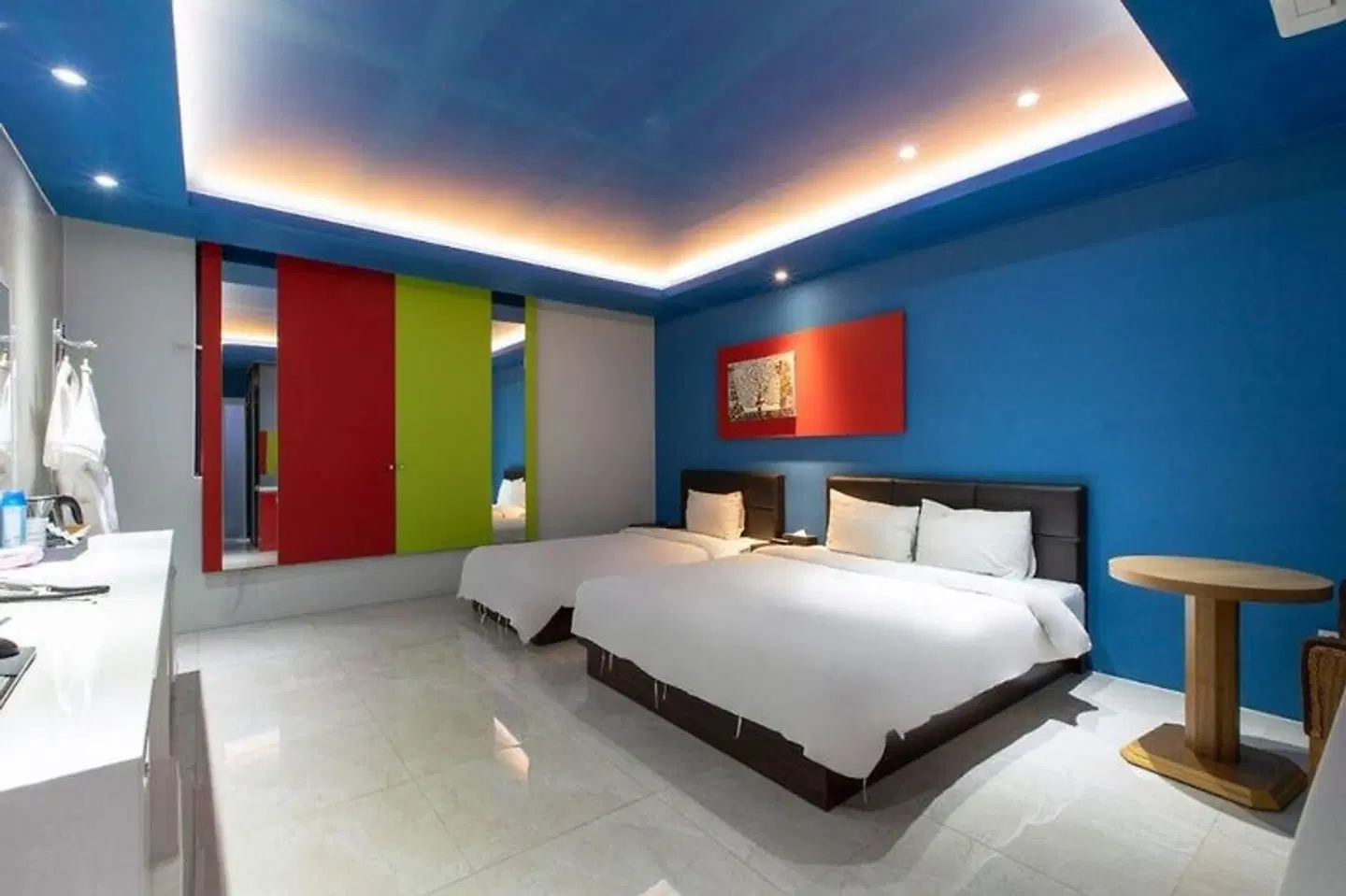 Pentastar Hotel ROOM_EXAMPLE