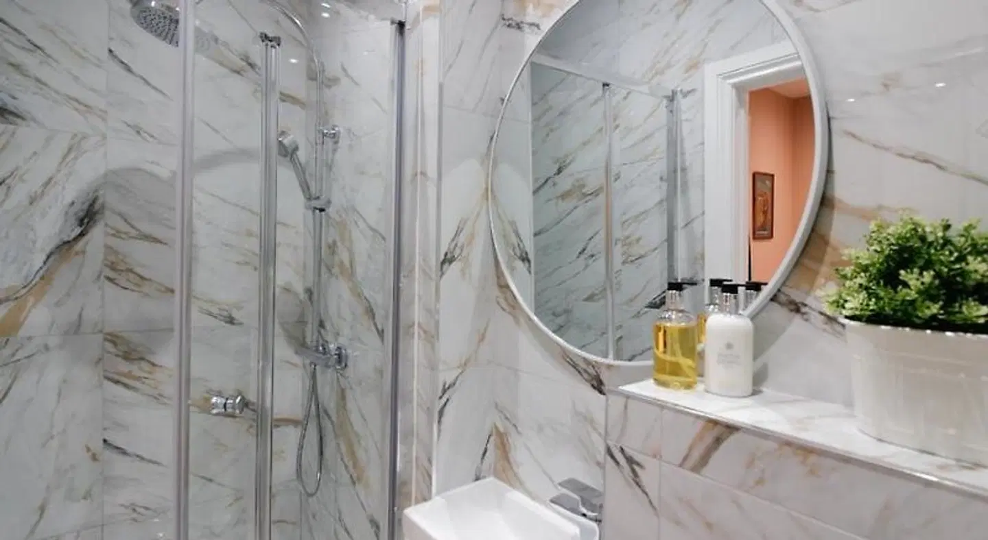 London City Suites By Montcalm Badezimmer