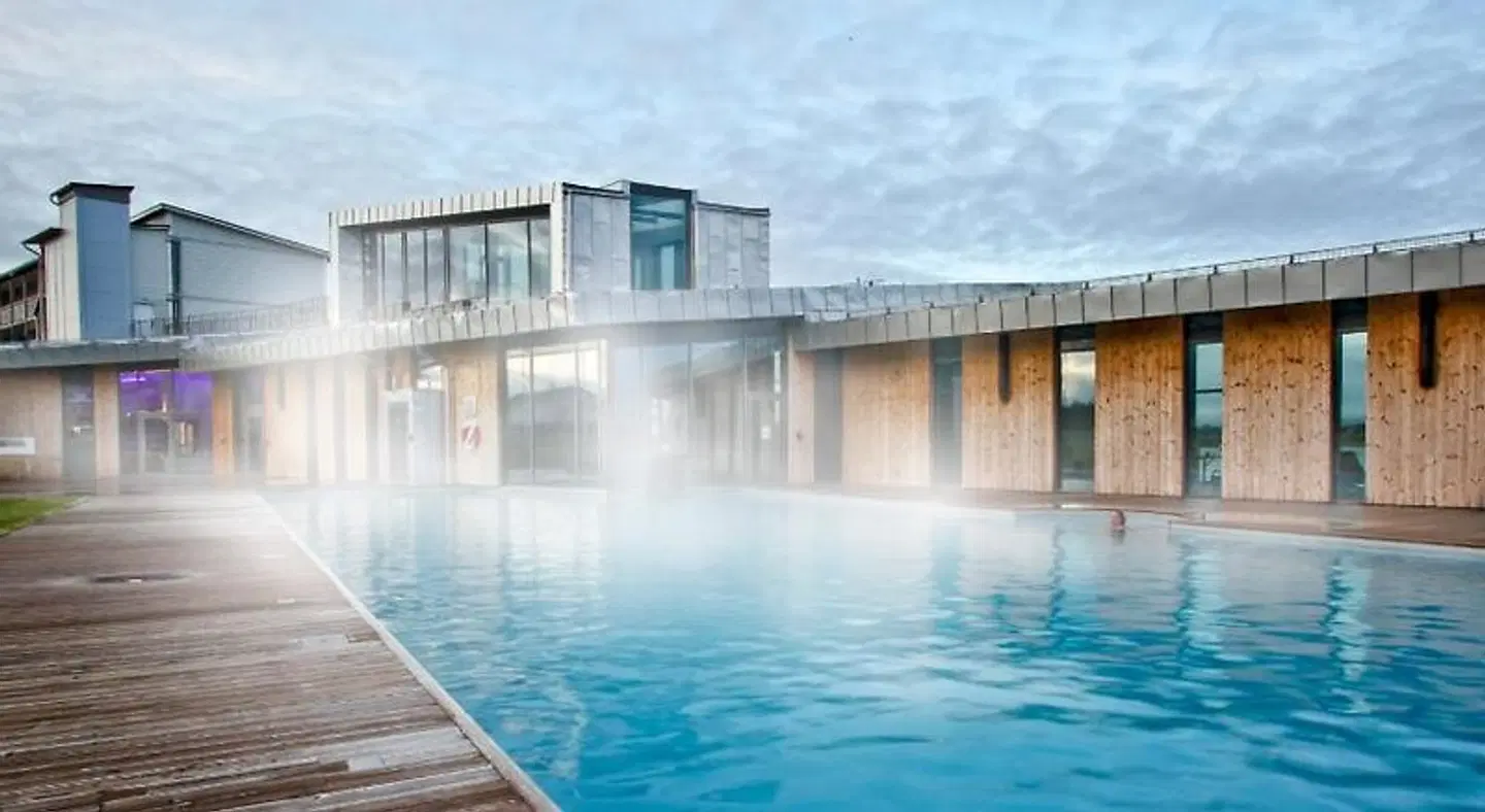 Cape East OUTDOOR_POOL