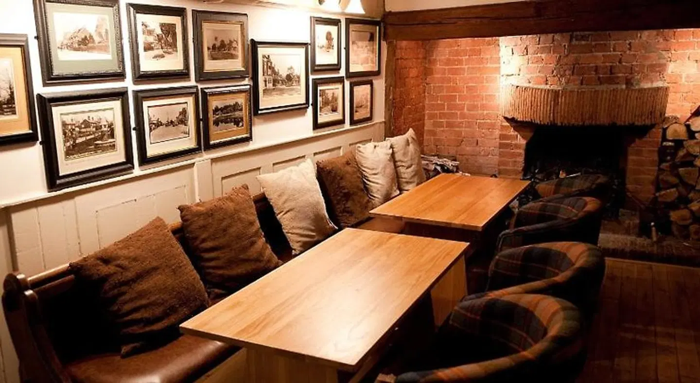 The Richard Onslow ROOM_EXAMPLE