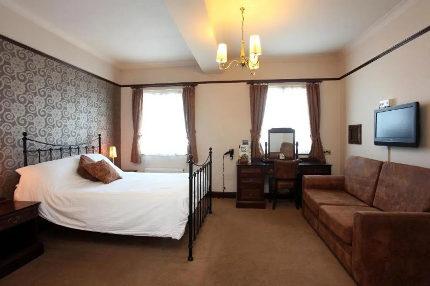 Shah of Persia by Marston's Inns ROOM_EXAMPLE