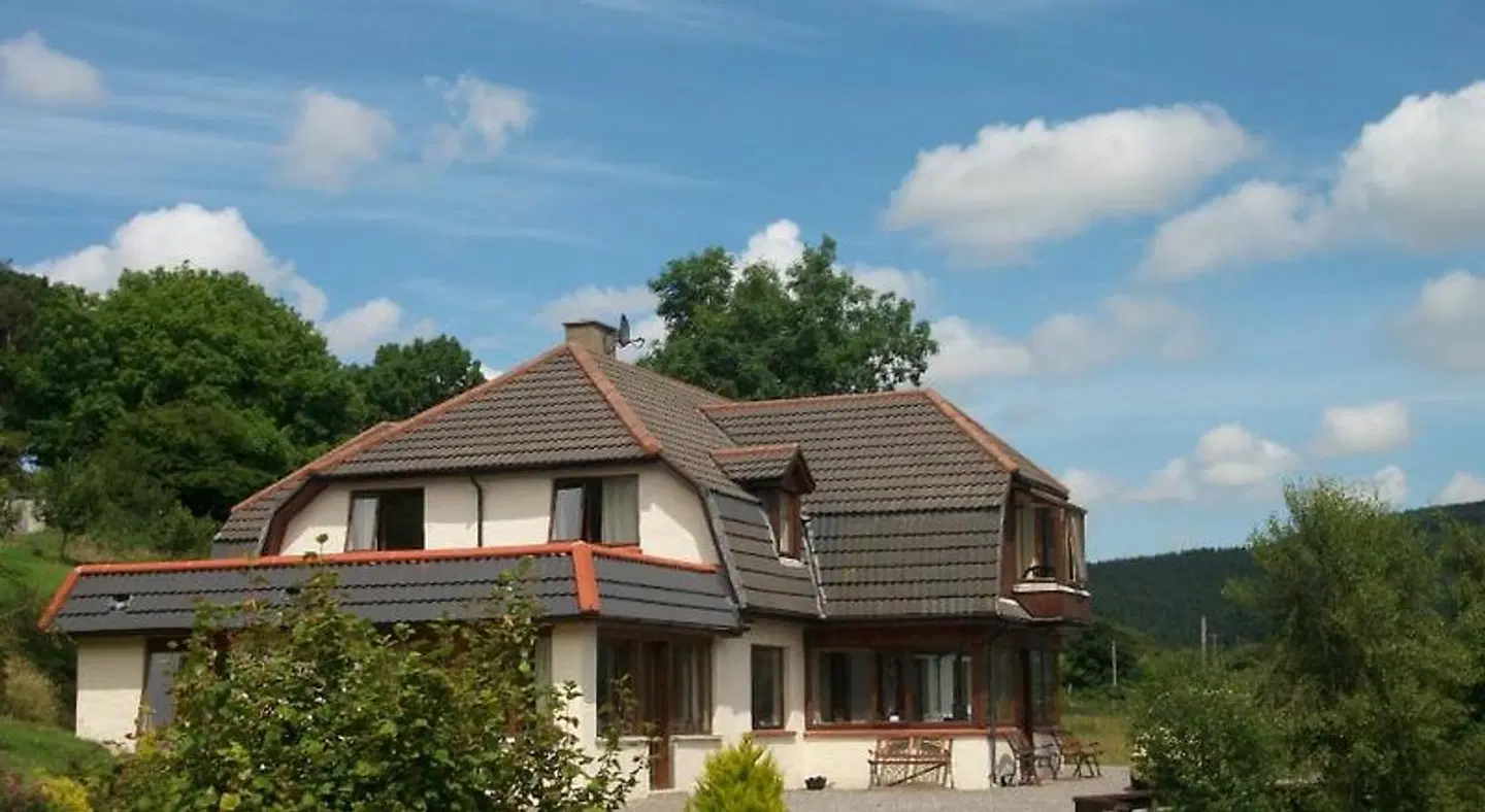 Lough Dan House EXTERIOR