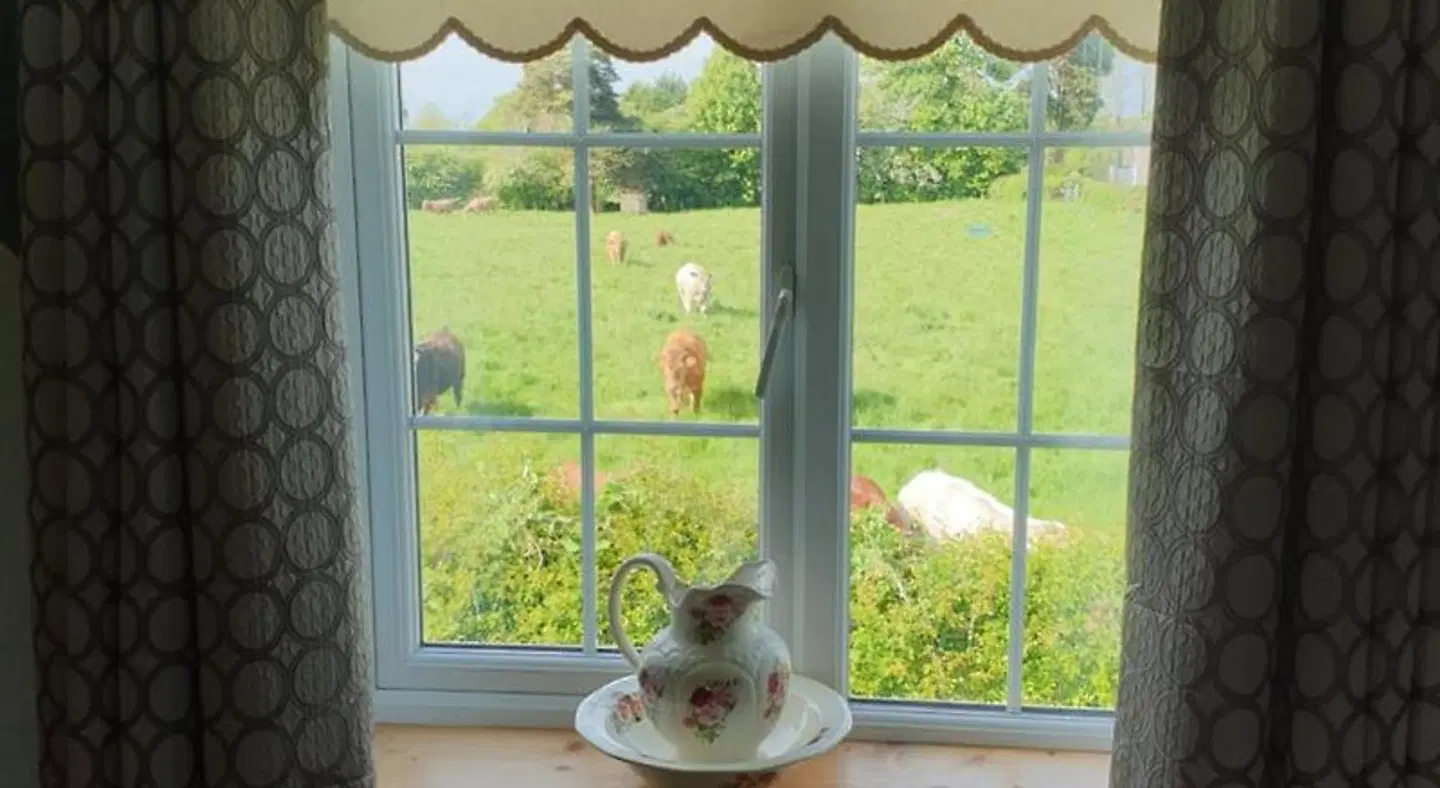 Nellie's Cottage B&B HEALTH_BEAUTY