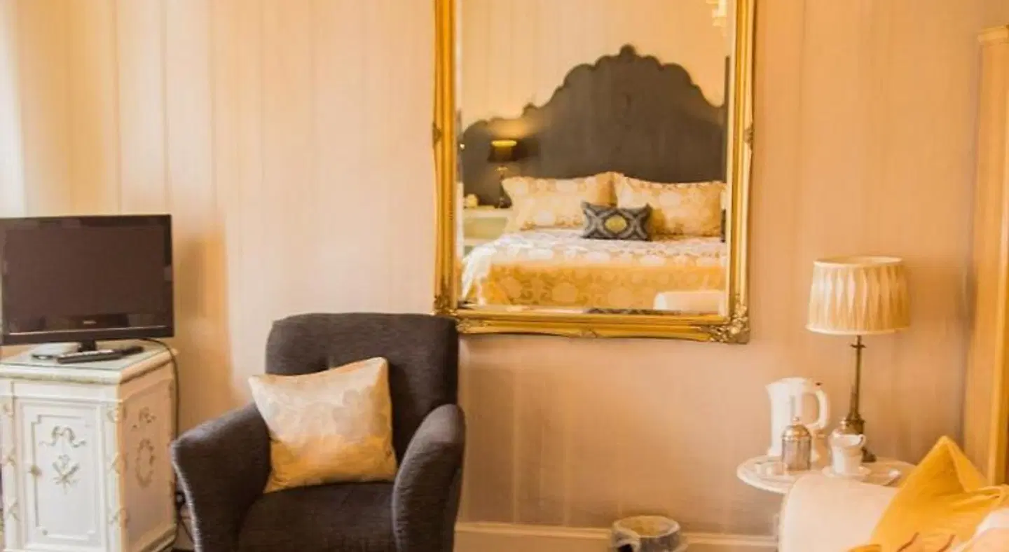 Aylestone Court Hotel ROOM_EXAMPLE