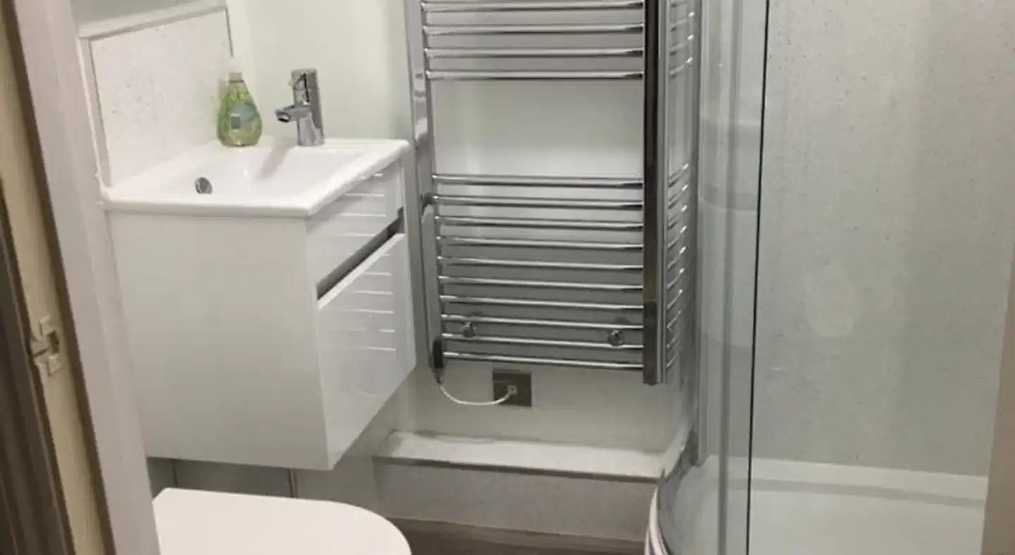 Avon Guesthouse Badezimmer