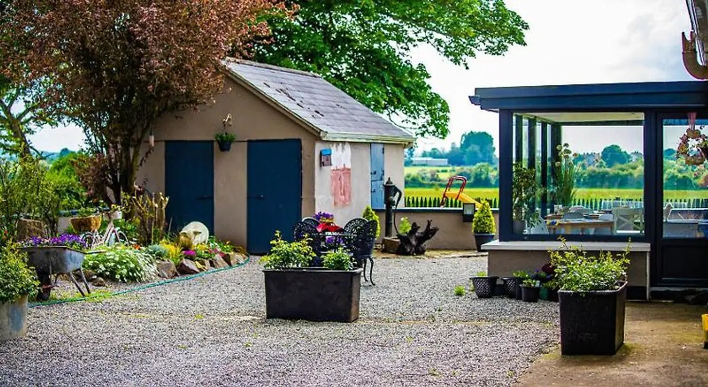 The Ring Farmhouse Garten