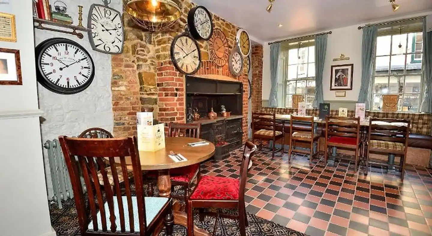 The George Hotel Bar