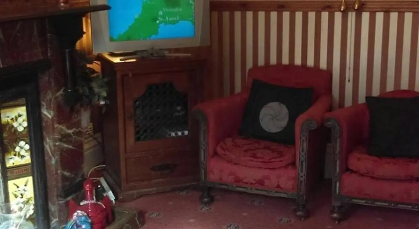 Hillcrest Guest House ROOM_EXAMPLE
