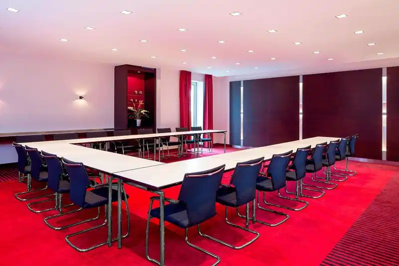 Sheraton Duesseldorf Airport – Hotelfoto