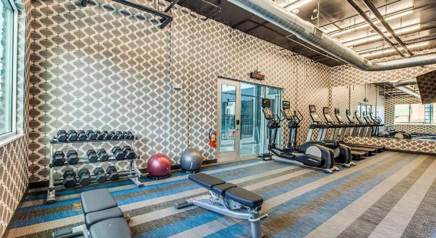 Aloft by Marriott Dallas Arlington Entertainment District SPORTS_AND_LEISURE