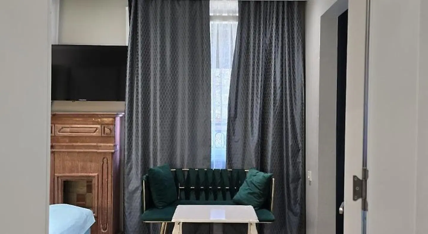 Best Island Hostel ROOM_EXAMPLE