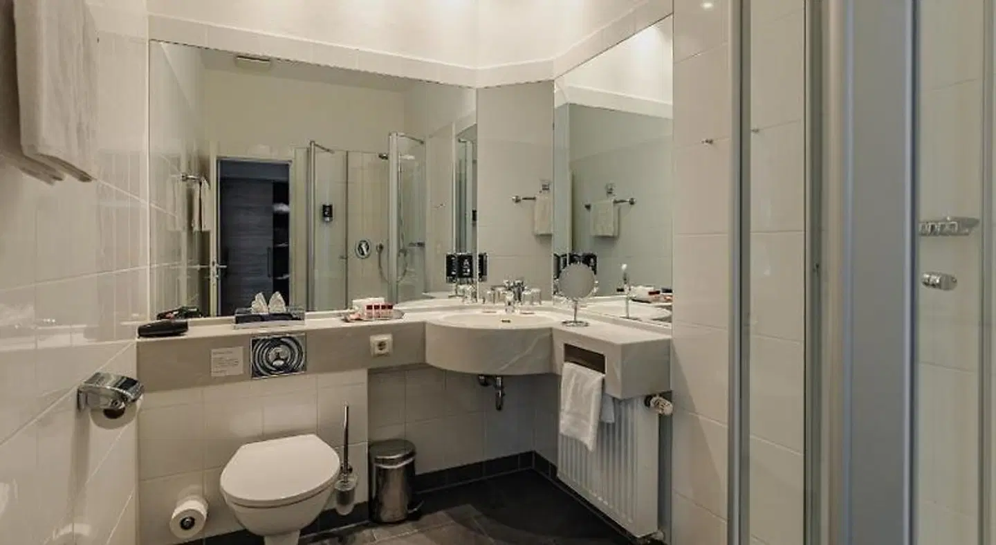 Hotel zur Fürstabtei Badezimmer