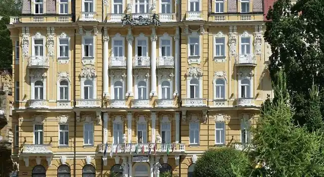 Ensana Pacifik Health Spa Hotel Aussenansicht