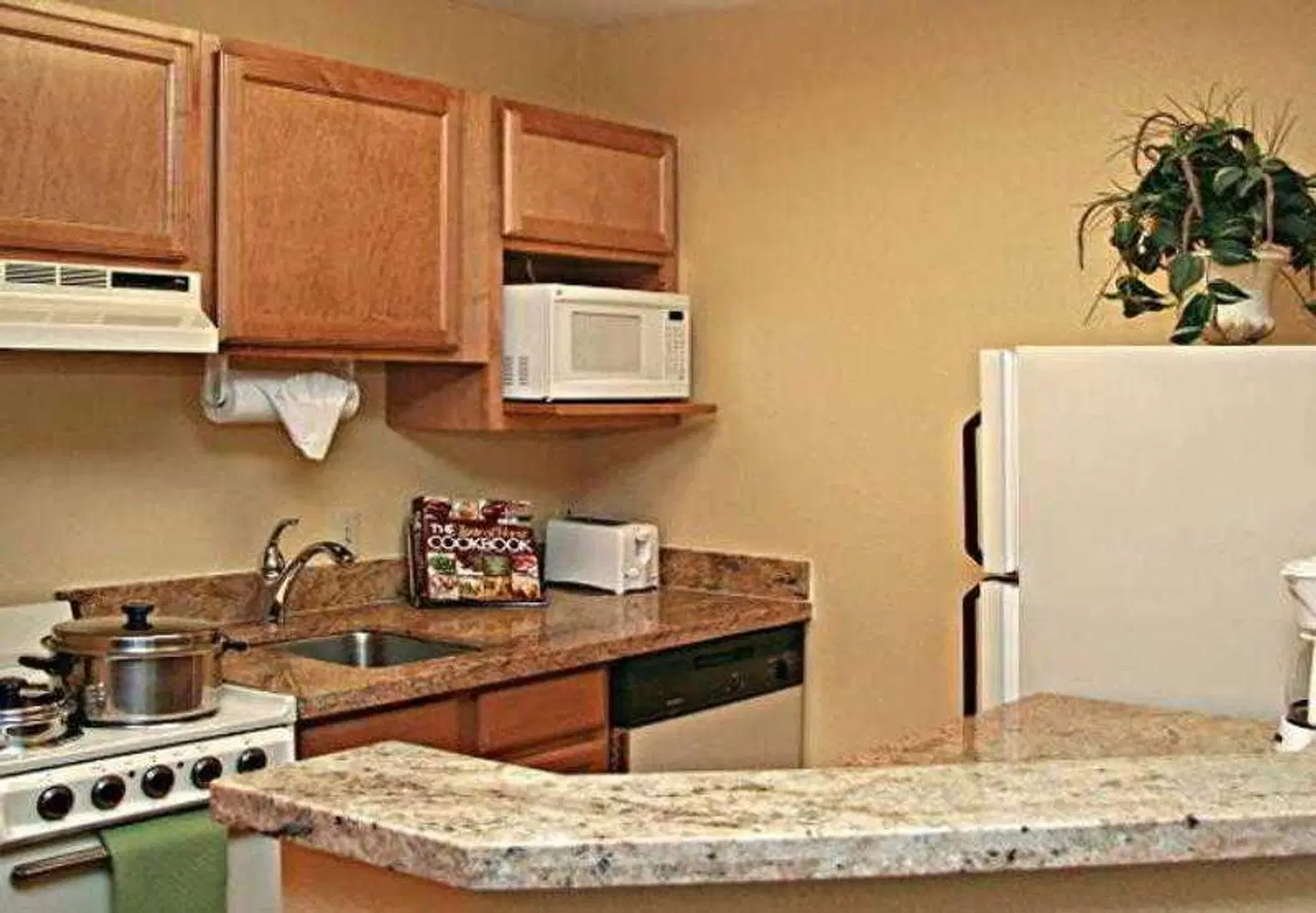 TownePlace Suites by Marriott Phoenix North ROOM_EXAMPLE