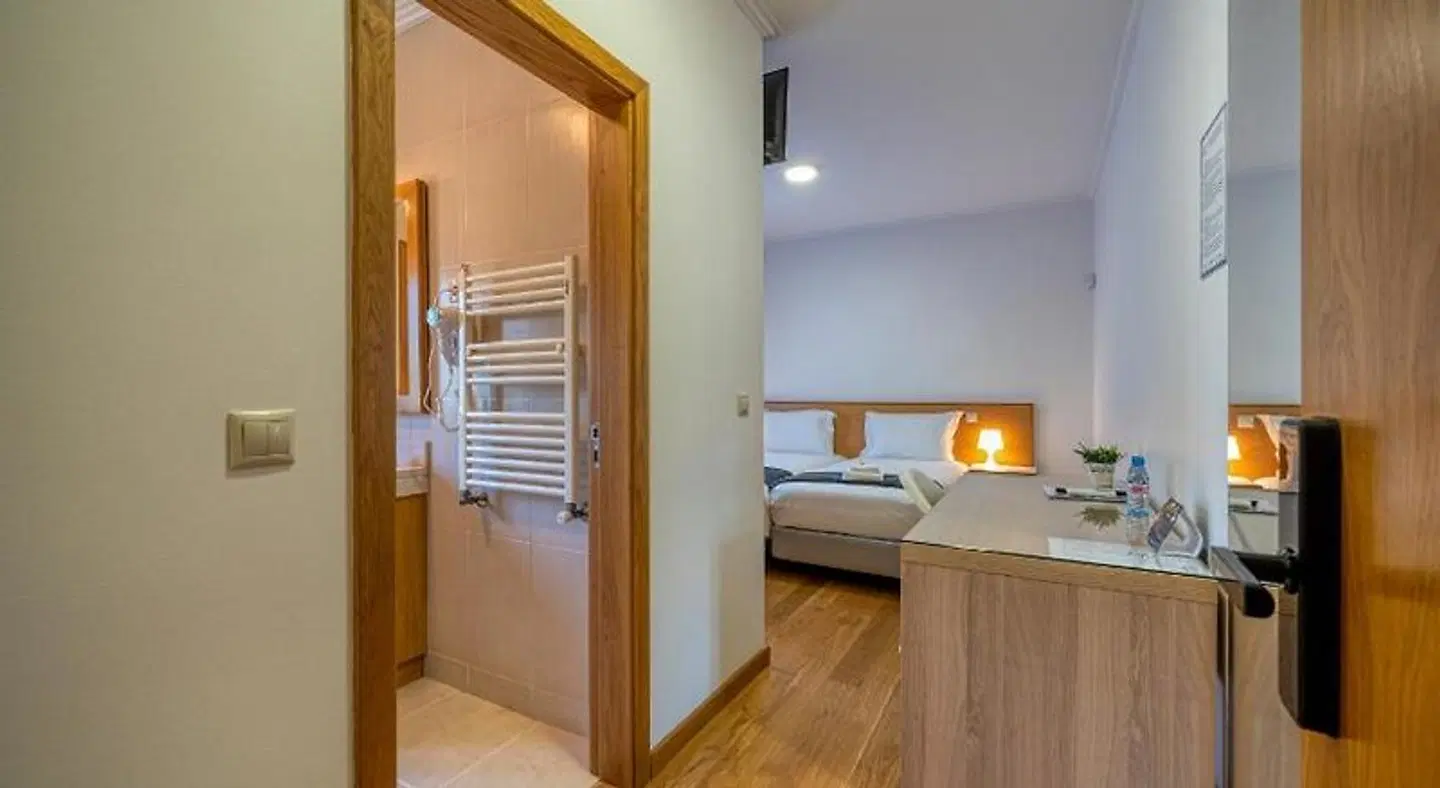 Central Suites Arouca ROOM_EXAMPLE