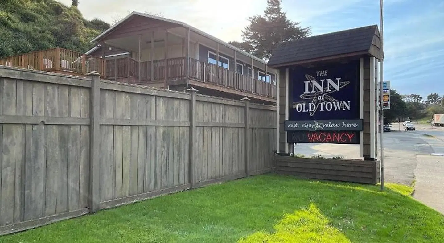 The Inn at Old Town EXTERIOR