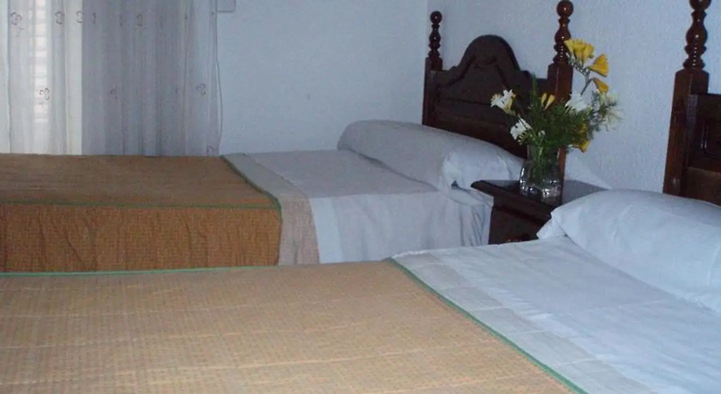 Hostal Castilla ROOM_EXAMPLE