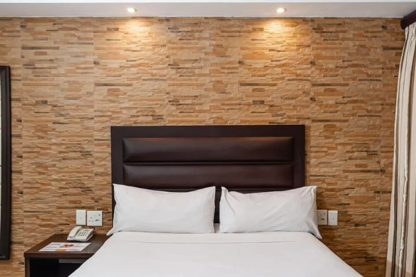 Bayside Lodge 108 ROOM_EXAMPLE