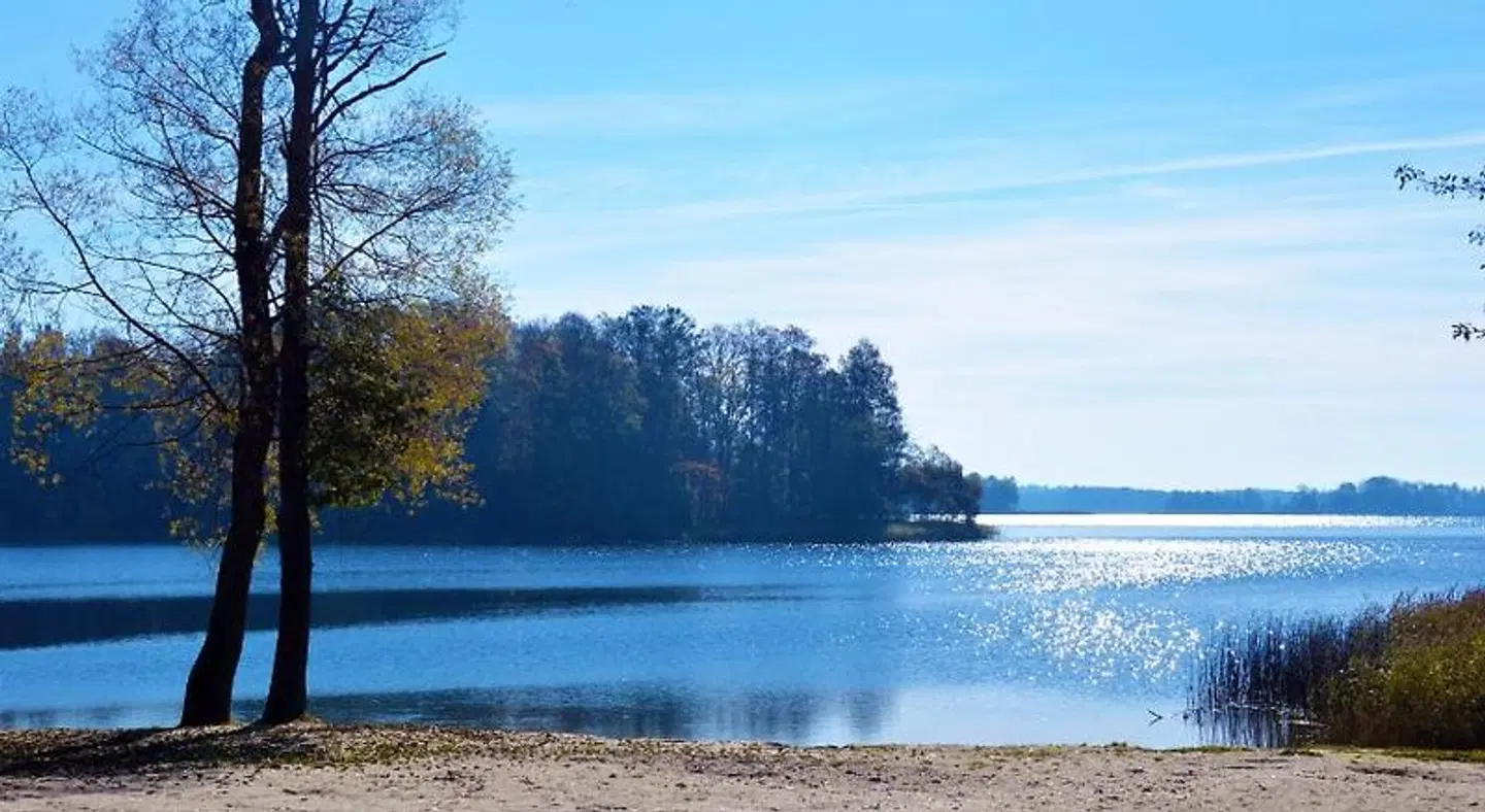 uvien's Pai'r' Strand