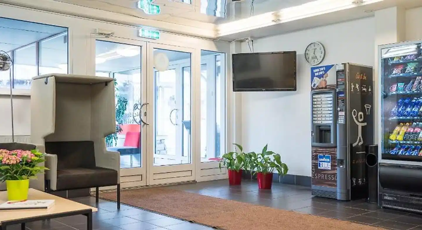 Academic Hostel Lobby