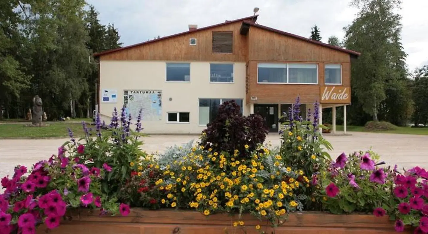Waide Motel EXTERIOR